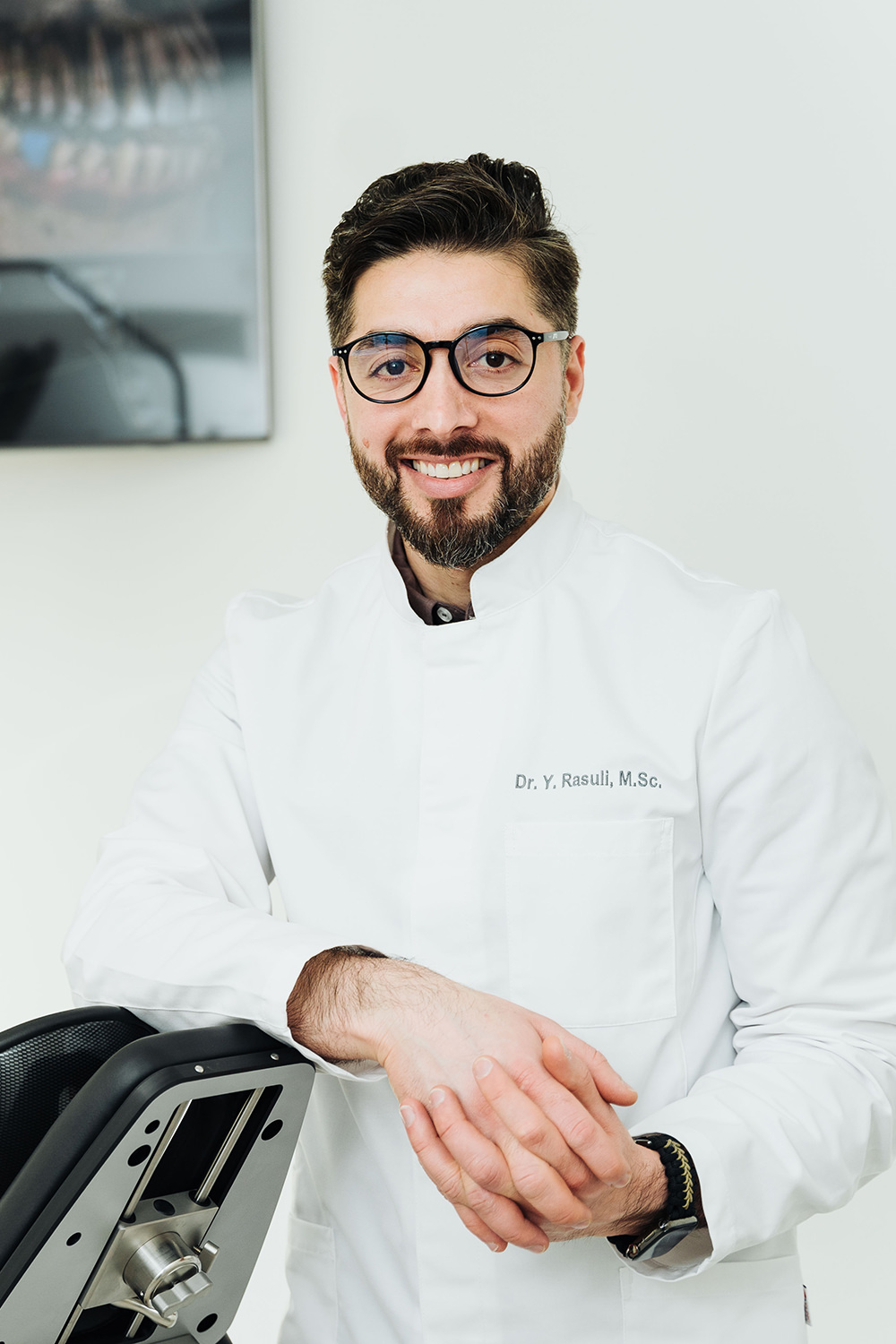 Zahnarzt Duisburg - Dr. med. dent. Yaser Rasuli - pa